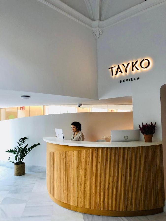 Hotel Tayko Sevilla Exterior foto